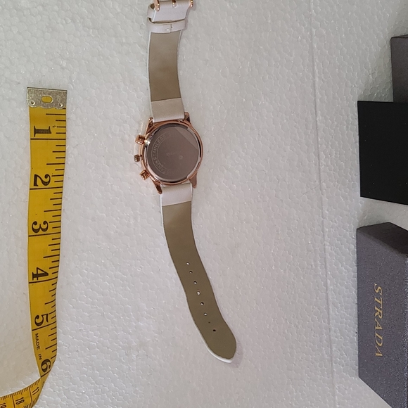 Ladies watch - Picture 9 of 9